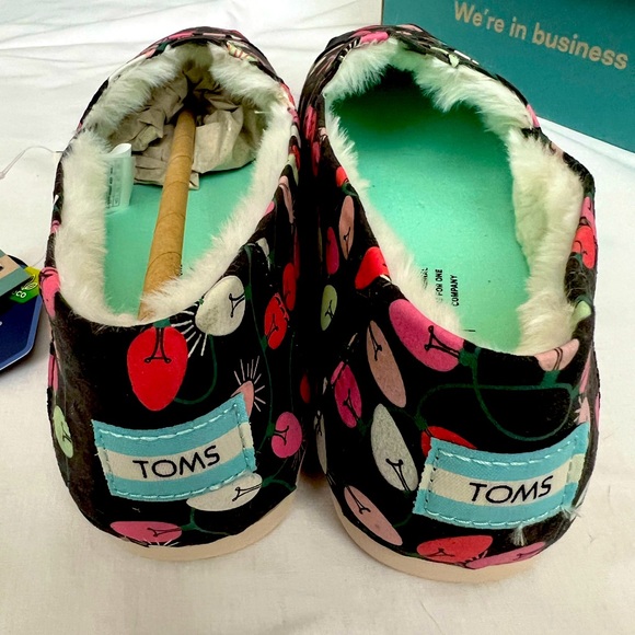 NWT TOMS LIMITED EDITION Christmas Tree Lights Alpargata - Picture 6 of 6